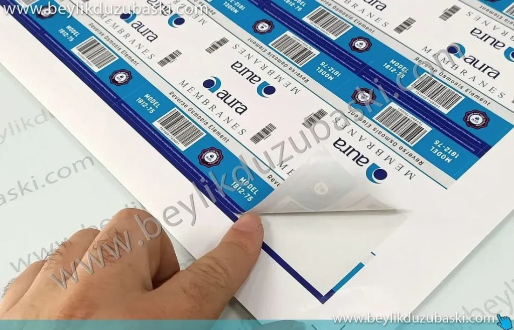 Kuşe Etiket Baskı Süreçleri: Hazırlık, Baskı ve Bitirme